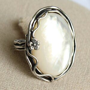 Or Paz Large Mother of Pearl Floral Sterling Silver Statement Ring Size 7.5